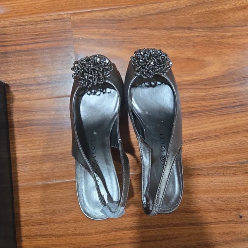 Karen Scott Black Slingback Heels with Beaded Accents